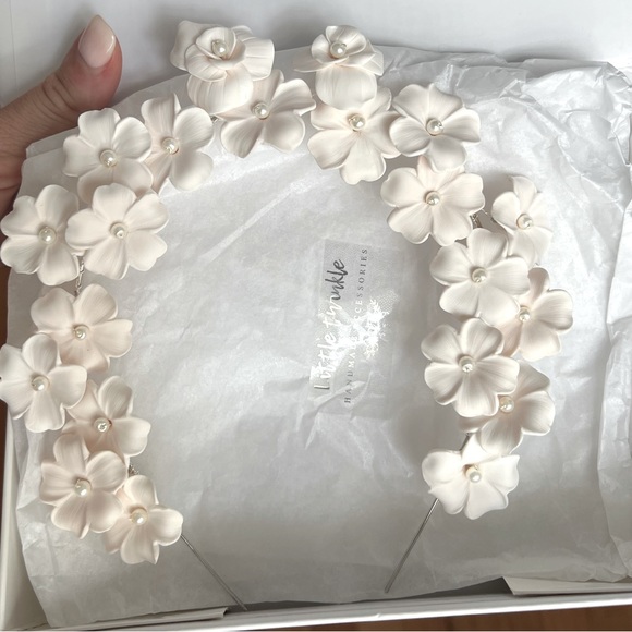 Floral wedding, bridal shower, or other bridal moment head piece